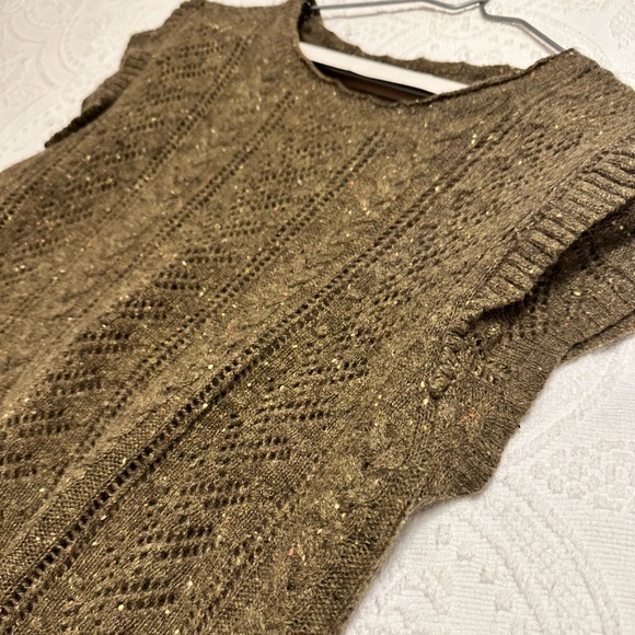 Ulla Johnson Amara Olive Green Cashmere Flutter Sleeve Top size 6 - Picture 6 of 6